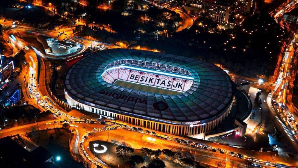 besiktas-in-stat-isim-sponsoru-belli-oldu